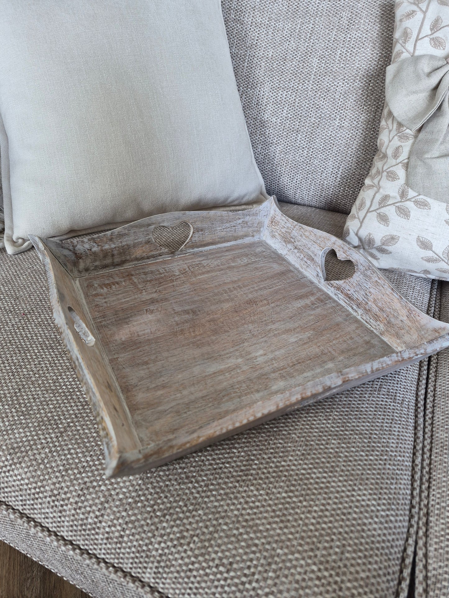 Whitewashed Heart Tray 36cm
