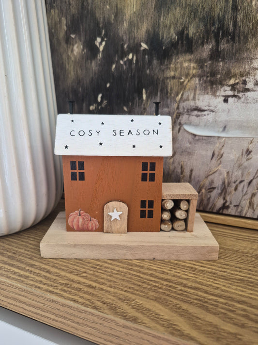 Cosy Season House