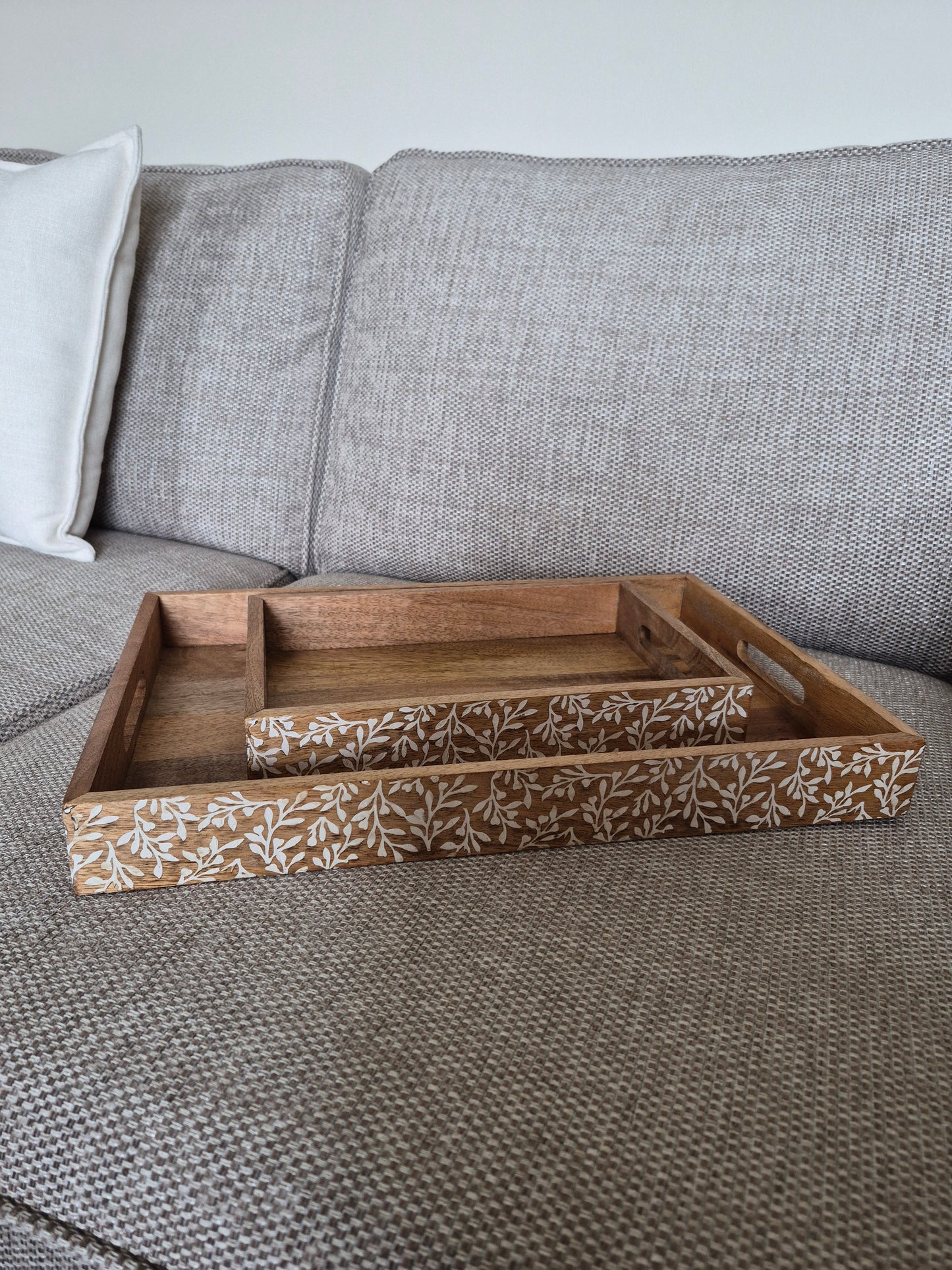 Mini Leaves Mango Wood Serving Tray